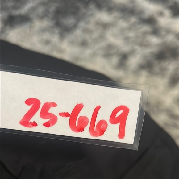 Theory Black Straight Leg Pants - Picture 4 of 4